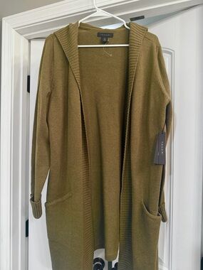 Tahari Women's Cardigan Sweater Green 1x NWT